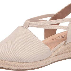 Women’s Canvas Slip-On Shoes Almond Toe Comfortable Wedge Footwear